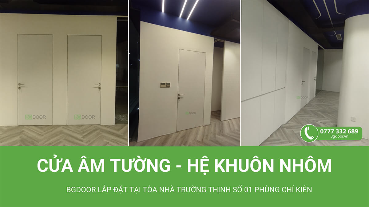 Cửa giấu khuôn