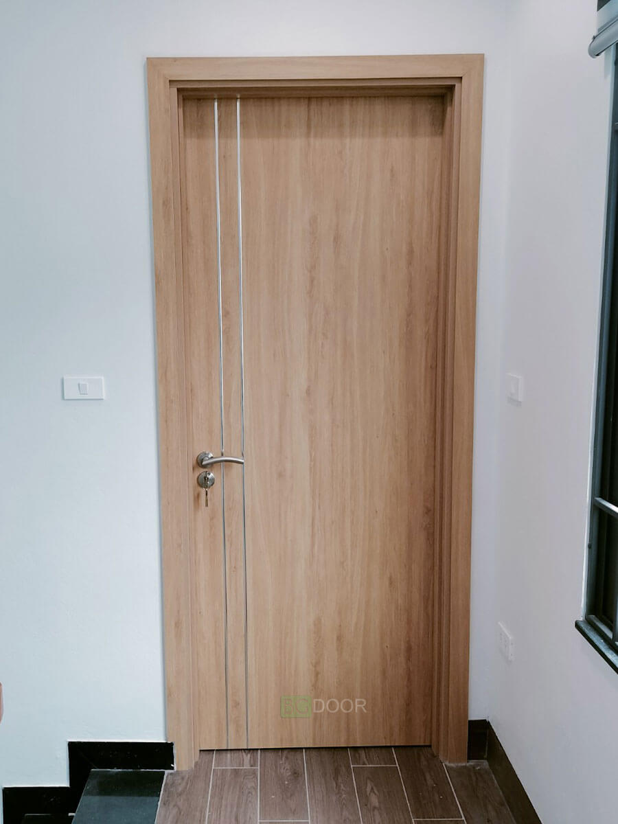 Cửa MDF Melamine 388 EV nẹp T nhôm BGDOOR thi công tại Thanh Trì